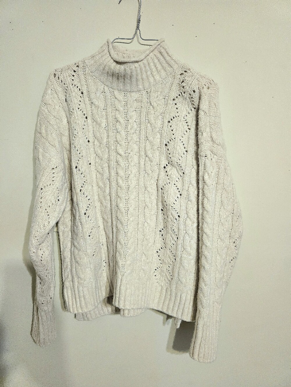 Olive & Oak Cream Cable Turtleneck Sweater